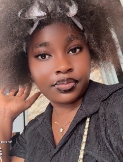 Profil de Stéphanie, une femme célibataire de 23 ans à Adzopé