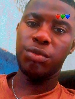 Profil de Francis, un homme célibataire de 28 ans à Brazzaville