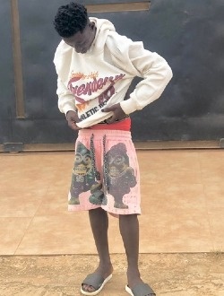 Profil de Kakou Charles, un homme célibataire de 18 ans à Abata