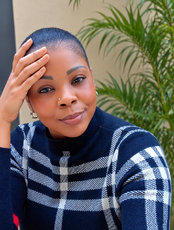 Profil de Thérèse, une femme célibataire de 45 ans à Ababa