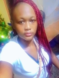 Profil de Carole, une femme célibataire de 33 ans à Douala