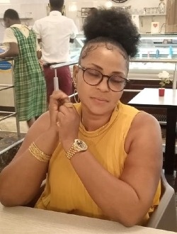 Profil de Shine, une femme célibataire de 38 ans à Abomey-Calavi
