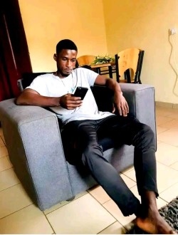 Profil de Ludovic, un homme célibataire de 26 ans à Douala