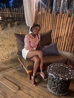 Profil de Brenda, une femme célibataire de 28 ans à Kribi