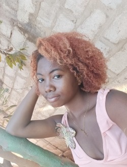 Profil de Mariana, une femme célibataire de 20 ans à Antsiranana