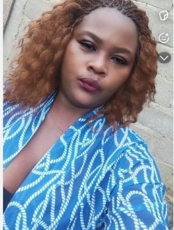 Profil de Nadia, une femme célibataire de 41 ans à Abang