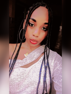 Profil de Elody, une femme célibataire de 23 ans à Abidjan