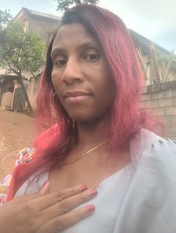 Profil de Marguerite Florentine, une femme célibataire de 46 ans à Bafoussam II