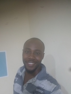 Profil de Yves, un homme célibataire de 34 ans à Abidjan