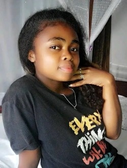 Profil de Cynthia, une femme célibataire de 22 ans à Sambava