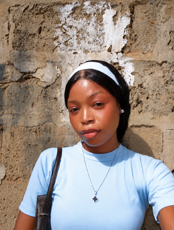 Profil de Salimot, une femme célibataire de 22 ans à Lagos