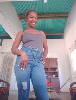 Profil de Yvonne, une femme célibataire de 26 ans à Toliara