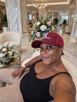 Profil de Tatiana, une femme célibataire de 34 ans à Abidjan