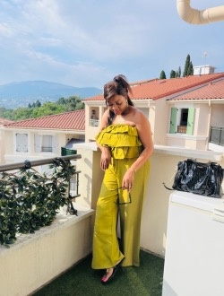 profile picture 0