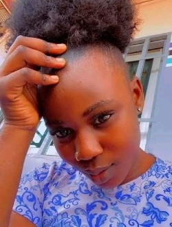 Profil de Miriam, une femme célibataire de 23 ans à Yaoundé