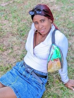 Profil de Charline, une femme célibataire de 34 ans à Mahajanga