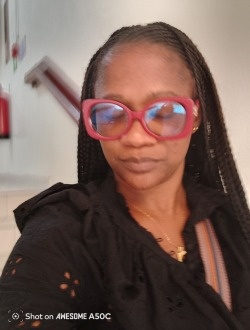 Profil de Cindy, une femme célibataire de 32 ans à Abono