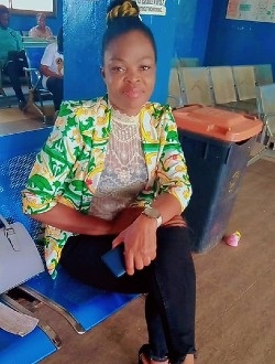 Profil de Valerie, une femme célibataire de 51 ans à Yaoundé