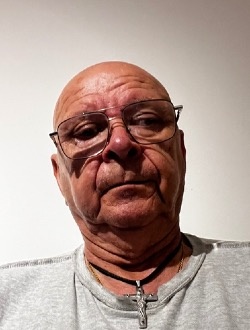Profil de Patrick, un homme célibataire de 65 ans à Crouttes-sur-Marne