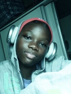 Profil de Benie, une femme célibataire de 18 ans à Brazzaville