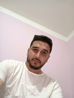 Profil de Yassine, un homme célibataire de 35 ans à Bejaïa