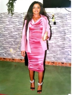 Profil de Sansépine, une femme célibataire de 40 ans à Dakar