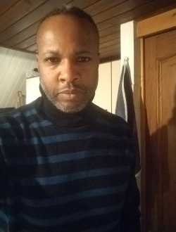 Profil de Moise, un homme célibataire de 54 ans à Sucy-en-Brie