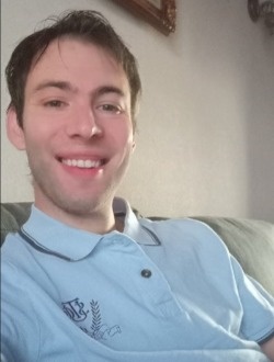 Profil de Nicolas, un homme célibataire de 39 ans à Bourg-en-Bresse