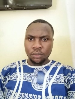 Profil de Loïc, un homme célibataire de 24 ans à Aba
