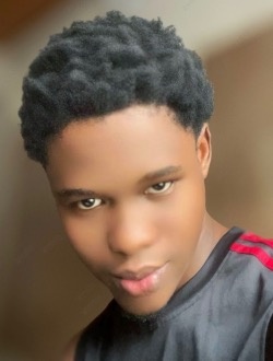 Profil de Romeo, un homme célibataire de 20 ans à Cotonou