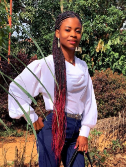Profil de Patricia, une femme célibataire de 33 ans à Yaoundé