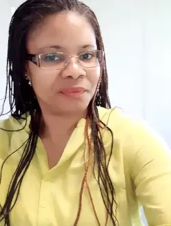 Profil de Suzy, une femme célibataire de 45 ans à Toulon