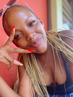 Profil de Mxlle Sisi, une femme célibataire de 28 ans à Libreville