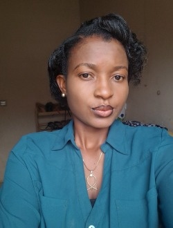 Profil de Stella, une femme célibataire de 34 ans à Katanga Première