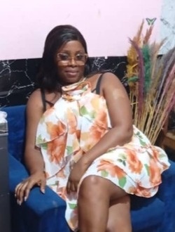 Profil de Lynda, une femme célibataire de 39 ans à Douala