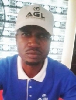 Profil de Marc, un homme célibataire de 41 ans à Douala