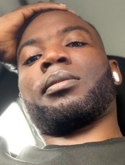 Profil de Hugues, un homme célibataire de 30 ans à Liège