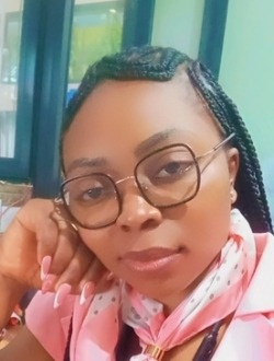 Profil de Mery, une femme célibataire de 33 ans à Douala