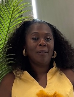 Profil de Fleur, une femme célibataire de 49 ans à Douala