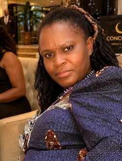 Profil de Émeraude, une femme célibataire de 44 ans à Lomé