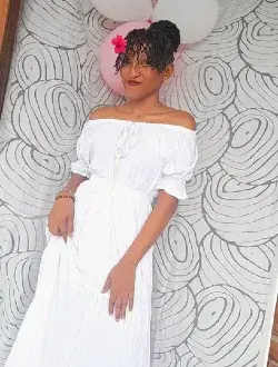 Profil de Huga, une femme célibataire de 22 ans à Toamasina
