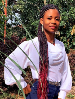 Profil de Patricia, une femme célibataire de 33 ans à Yaoundé