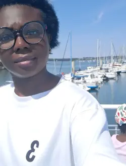 Profil de Anne, une femme célibataire de 36 ans à Lorient