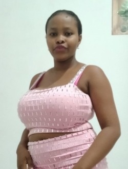 Profil de Housra, une femme célibataire de 21 ans à Antananabe