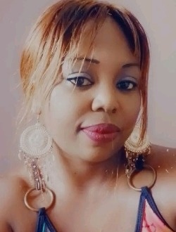 Profil de Mamia, une femme célibataire de 46 ans à Dakar-Marine