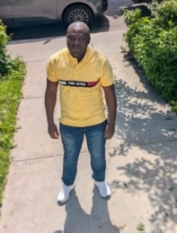 Profil de Leonard, un homme célibataire de 34 ans à Ahuntsic-Cartierville