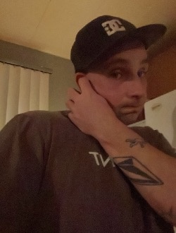 Profil de Pat, un homme célibataire de 39 ans à Rivière-du-Loup