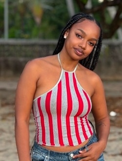 Profil de Shanie, une femme célibataire de 24 ans à Sambava