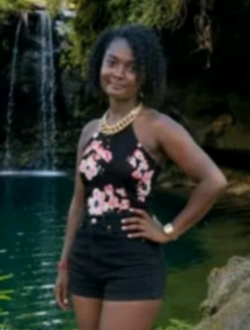 Profil de Haingo, une femme célibataire de 21 ans à Ankorabato