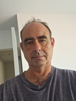 Profil de Romuald, un homme célibataire de 47 ans à Rivesaltes